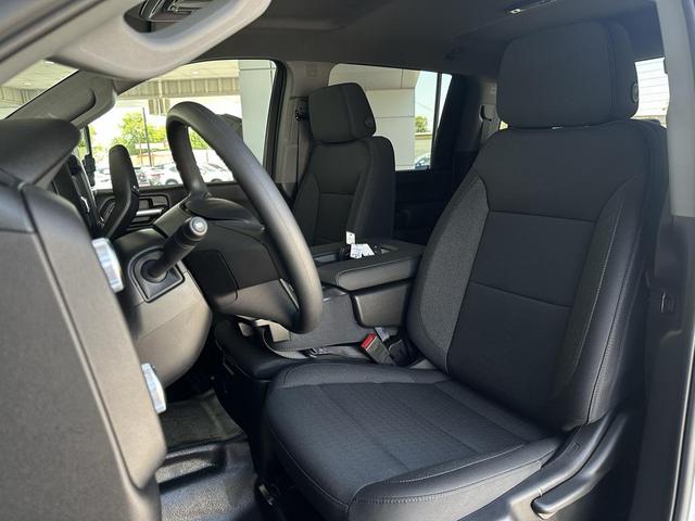 Photo of 2025 Summit White GMC Sierra 2500