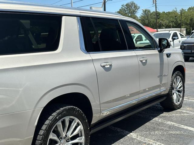 Photo of 2022 Pearl Beige Metallic GMC Yukon XL