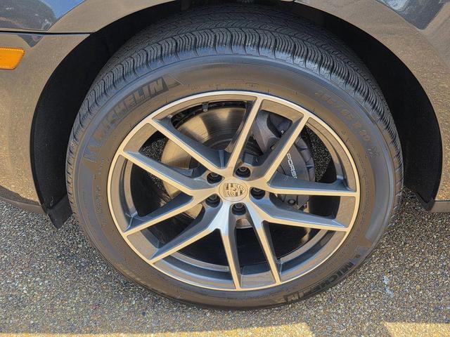 Photo of 2022 Volcano Grey Metallic Porsche Macan