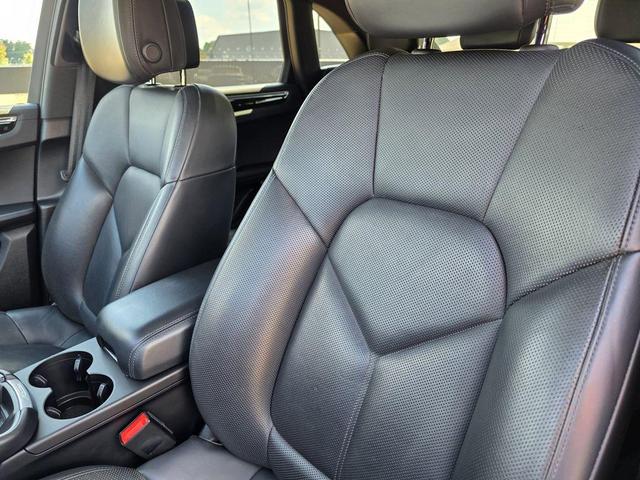 Photo of 2022 Volcano Grey Metallic Porsche Macan