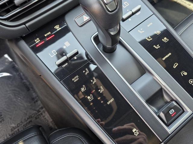 Photo of 2022 Volcano Grey Metallic Porsche Macan