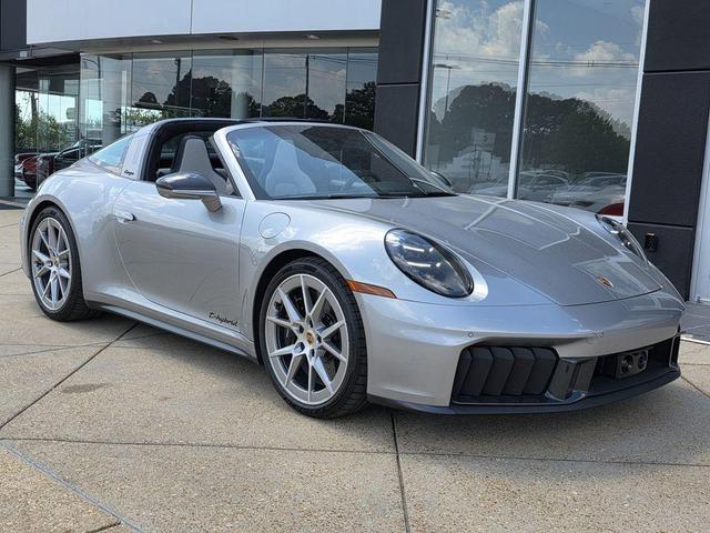 Photo of 2025 GT Silver Metallic Porsche 911