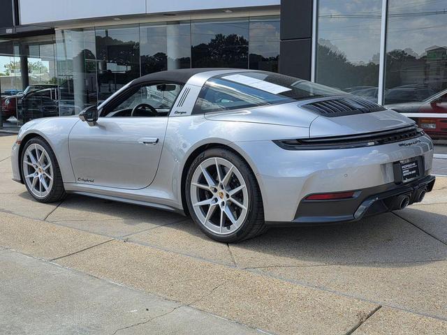 Photo of 2025 GT Silver Metallic Porsche 911