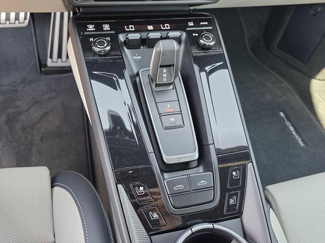 Photo of 2025 GT Silver Metallic Porsche 911