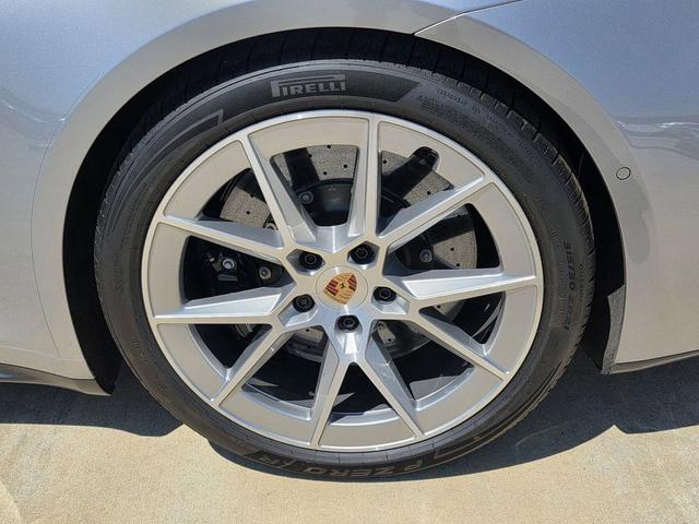 Photo of 2025 GT Silver Metallic Porsche 911