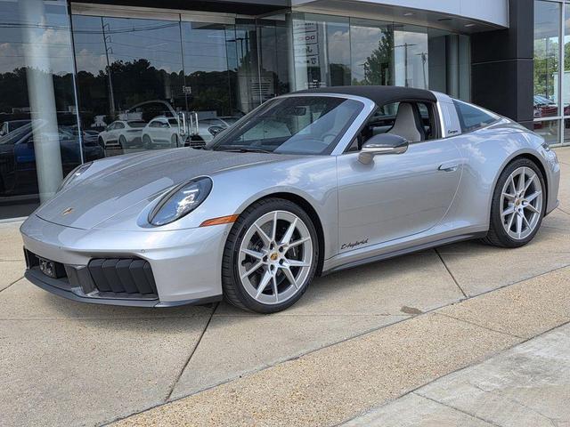 Photo of 2025 GT Silver Metallic Porsche 911