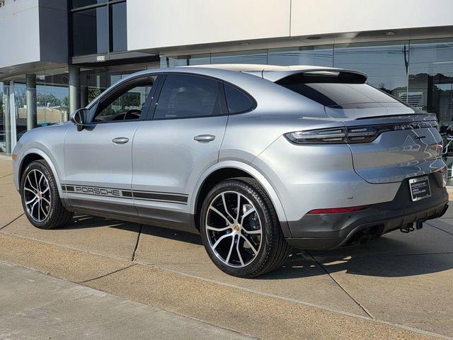 Photo of 2021 Dolomite Silver Metallic Porsche Cayenne