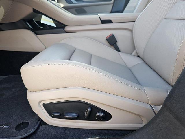 Photo of 2025 Ice Grey Metallic Porsche Taycan