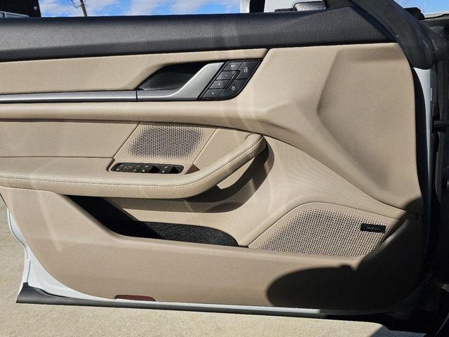 Photo of 2025 Ice Grey Metallic Porsche Taycan