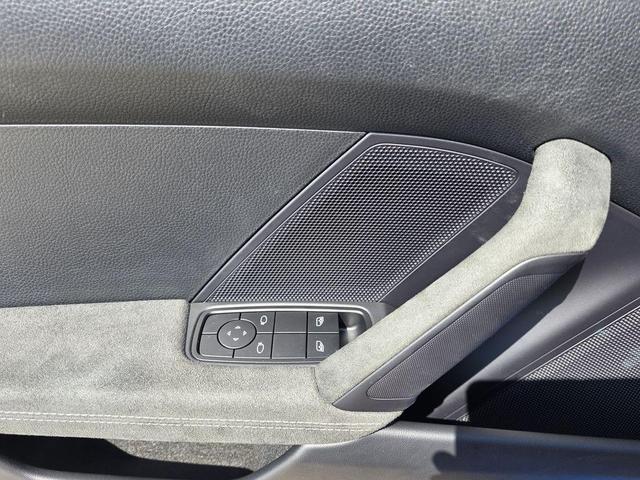 Photo of 2022 Shark Blue Porsche 911