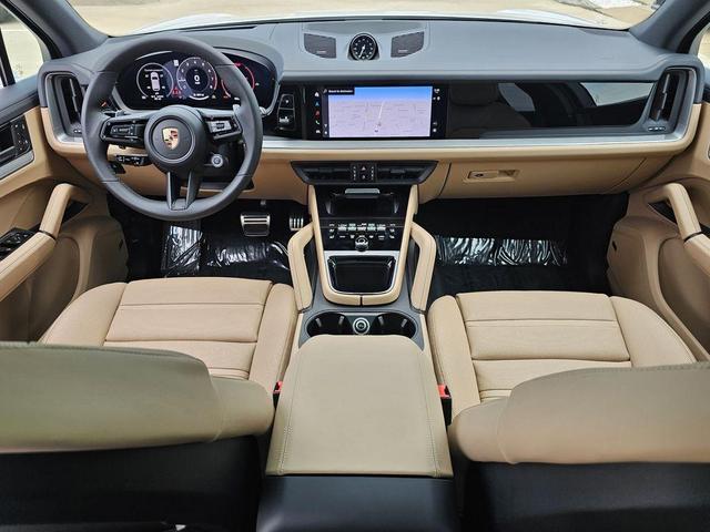 Photo of 2025 White Porsche Cayenne