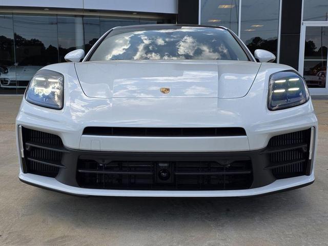 Photo of 2025 White Porsche Panamera