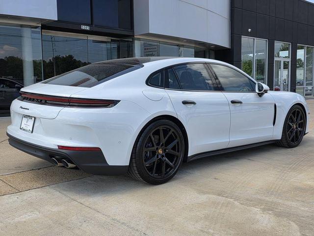 Photo of 2025 White Porsche Panamera