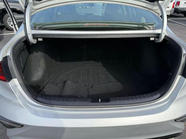 Photo of 2021 Silvwr Kia Forte