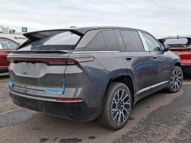 Photo of 2025 Metallic Jeep Wagoneer S