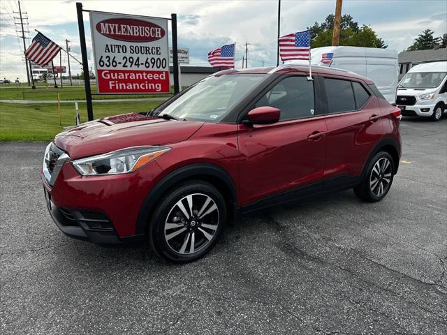 Photo of 2018 Red Nissan Kicks