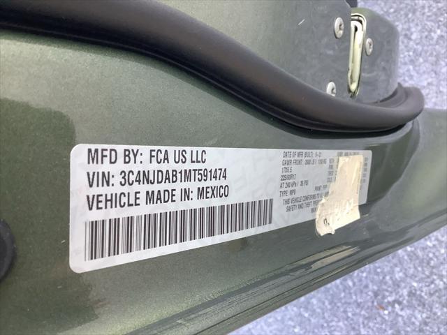 Photo of 2021 Olive Green Pearlcoat Jeep Compass