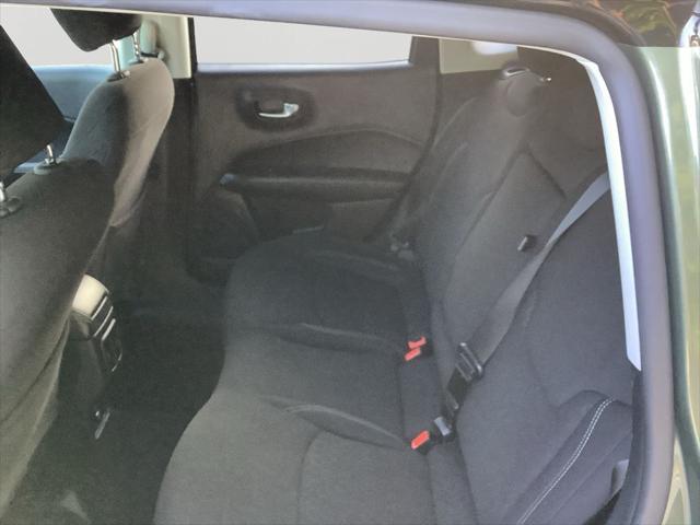 Photo of 2021 Olive Green Pearlcoat Jeep Compass