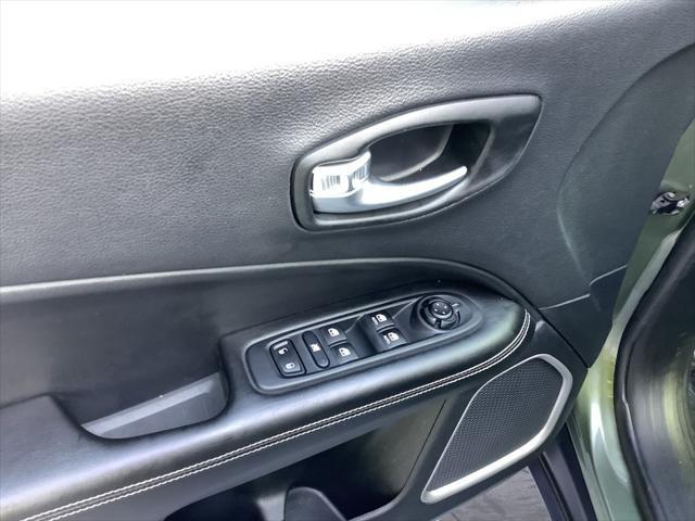 Photo of 2021 Olive Green Pearlcoat Jeep Compass