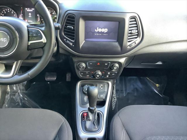 Photo of 2021 Olive Green Pearlcoat Jeep Compass