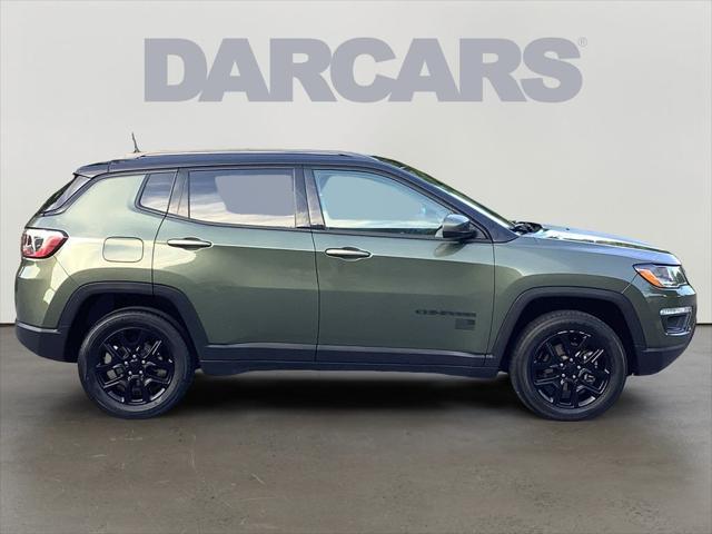Photo of 2021 Olive Green Pearlcoat Jeep Compass