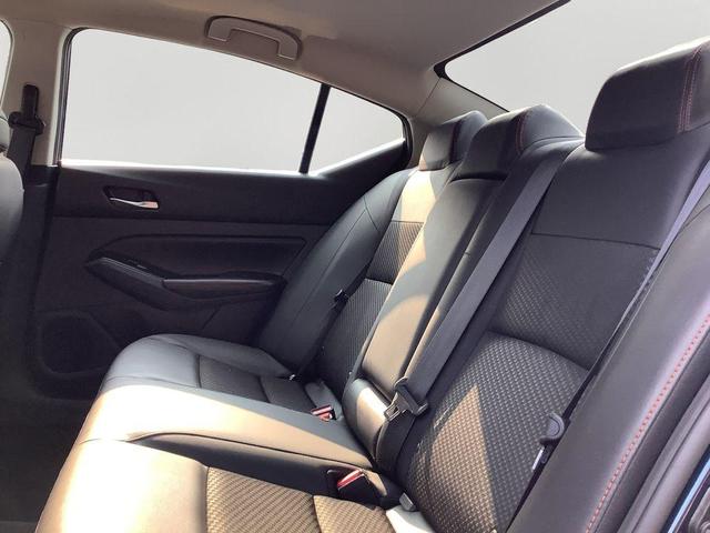 Photo of 2023 Deep Blue Pearl Nissan Altima