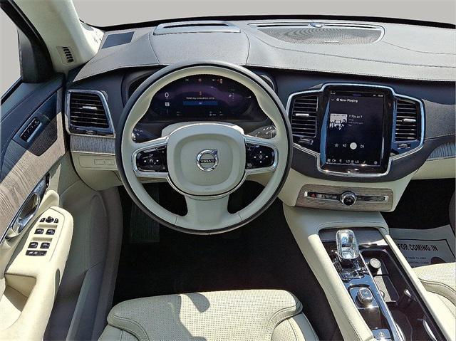 Photo of 2023 Crystal White Volvo XC90 Recharge Plug-In Hybrid
