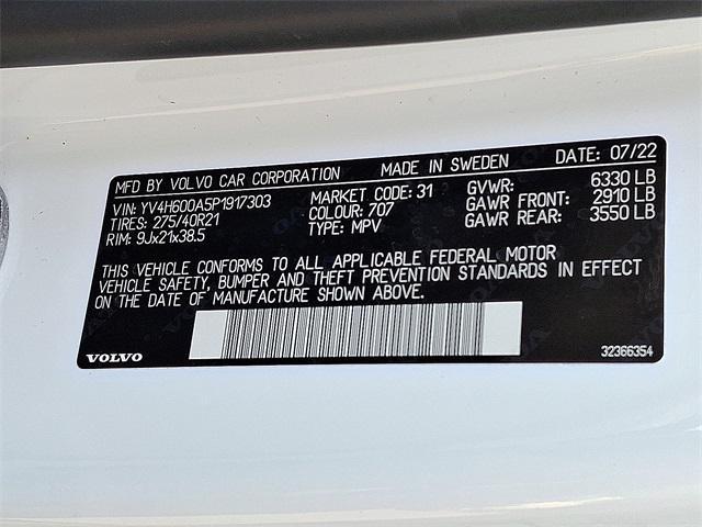 Photo of 2023 Crystal White Volvo XC90 Recharge Plug-In Hybrid