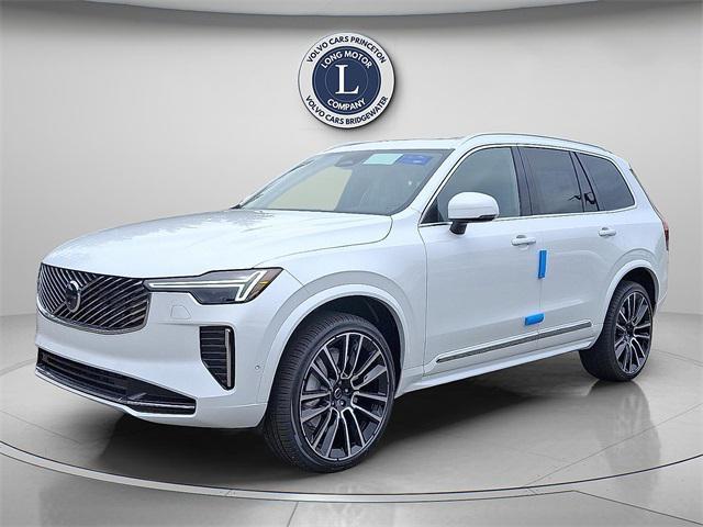 Photo of 2026 Crystal White Volvo XC90