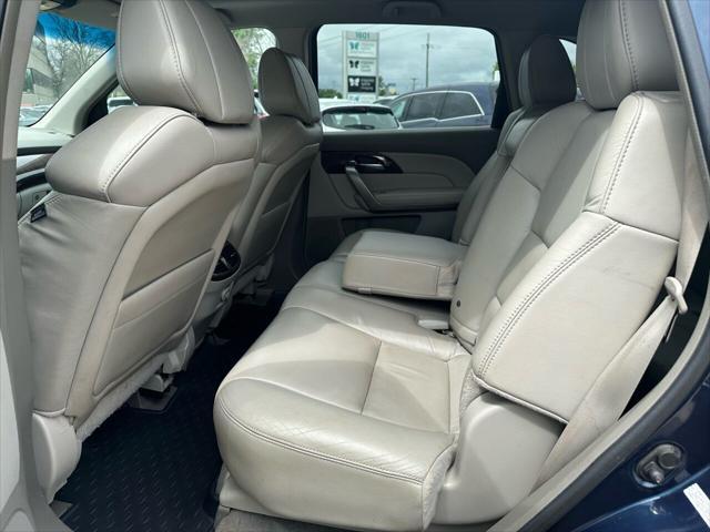 Photo of 2011 Bali Blue Pearl Acura MDX