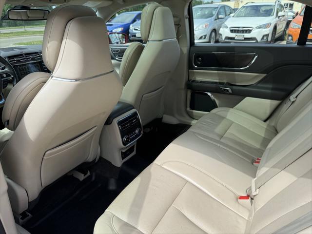 Photo of 2017 Red Lincoln Continental