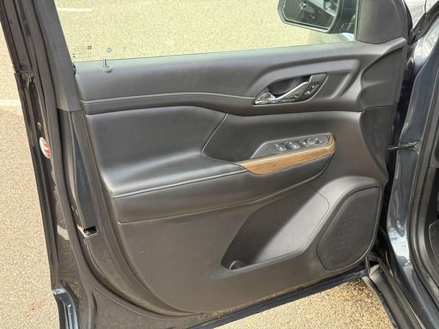 Photo of 2020 Dark Sky Metallic GMC Acadia