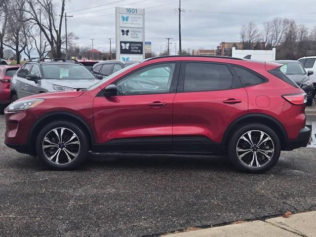 Photo of 2022 Rapid Red Metallic Tinted Clearcoat Ford Escape