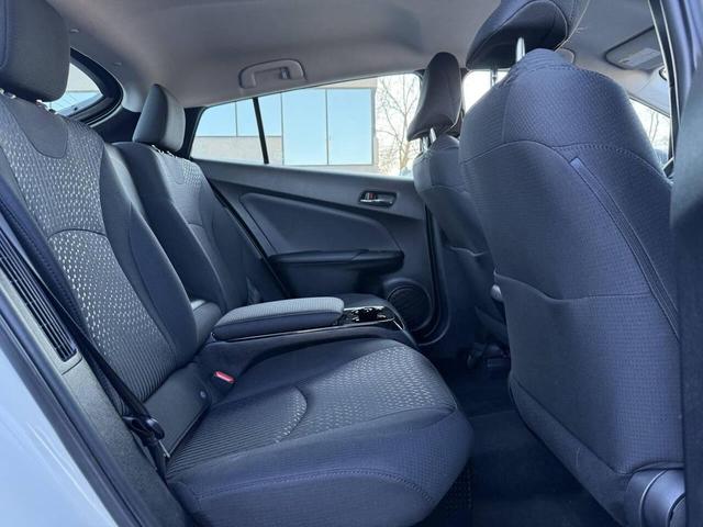 Photo of 2018 White Toyota Prius Prime