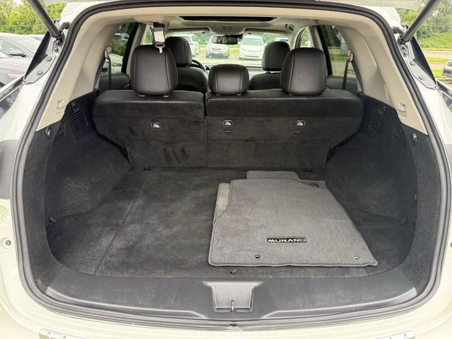 Photo of 2020 Pearl White Tricoat Nissan Murano