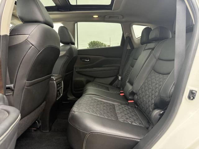 Photo of 2020 Pearl White Tricoat Nissan Murano
