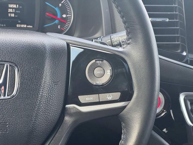 Photo of 2021 Gray Honda Passport