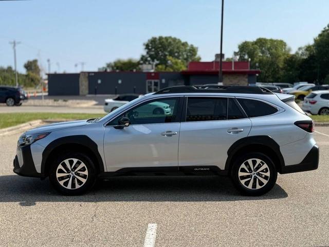 Photo of 2024 Ice Silver Metallic Subaru Outback