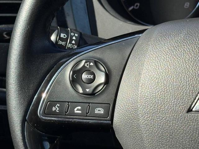 Photo of 2016 Mercury Gray Metallic Mitsubishi Outlander