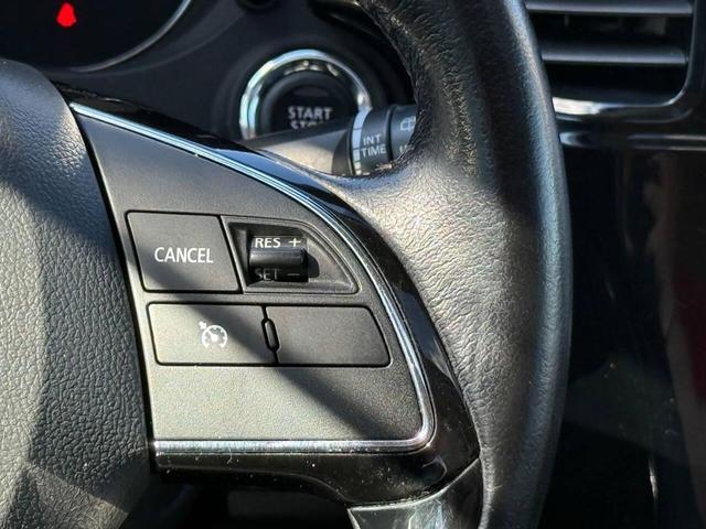 Photo of 2016 Mercury Gray Metallic Mitsubishi Outlander