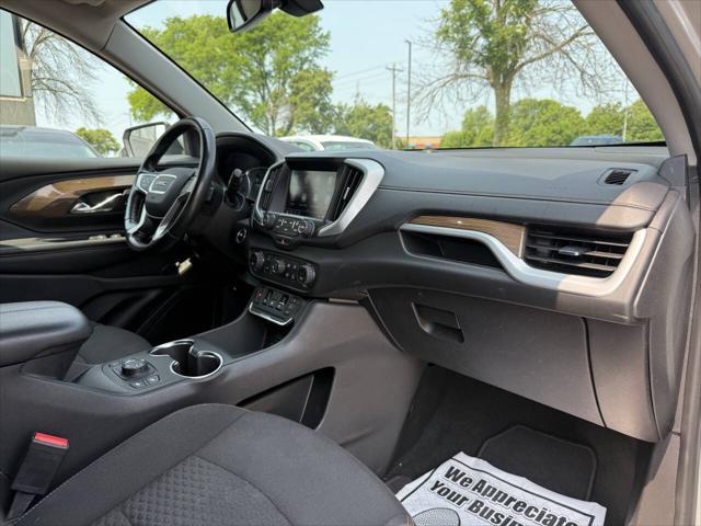 Photo of 2018 Quicksilver Metallic GMC Terrain