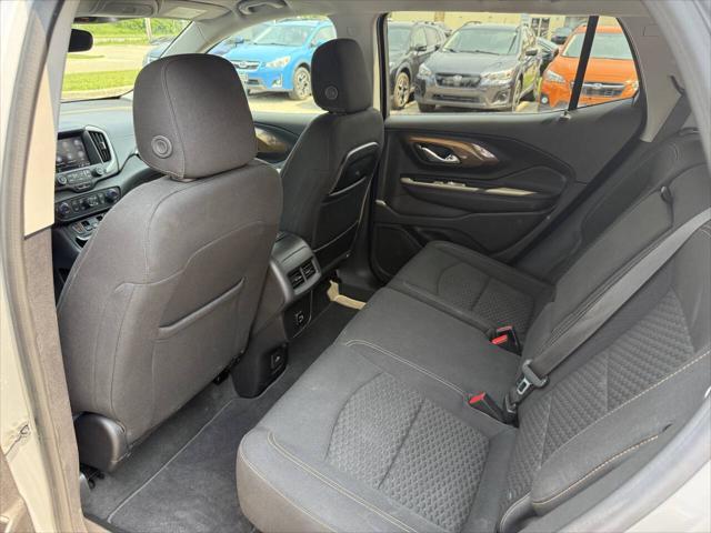 Photo of 2018 Quicksilver Metallic GMC Terrain