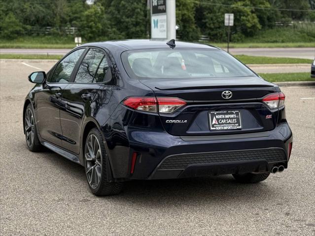 Photo of 2022 Blue Toyota Corolla