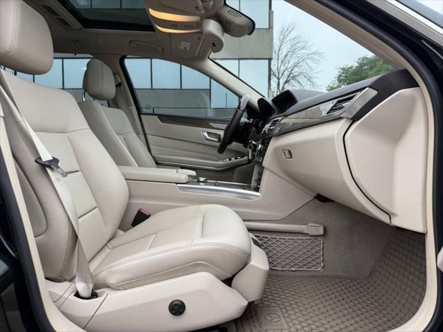 Photo of 2014 Black Mercedes-Benz E-Class