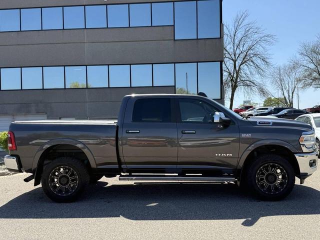 Photo of 2019 Granite Crystal Metallic Clearcoat RAM 2500