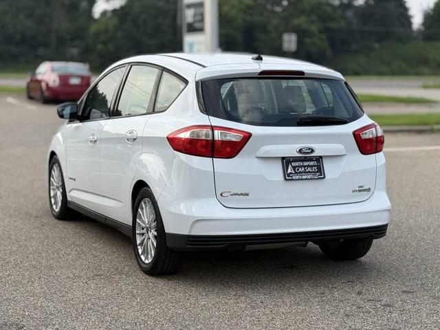 Photo of 2014 White Ford C-Max Hybrid