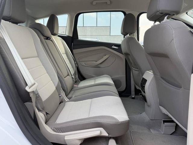 Photo of 2014 White Ford C-Max Hybrid