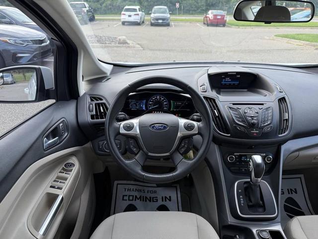 Photo of 2014 White Ford C-Max Hybrid