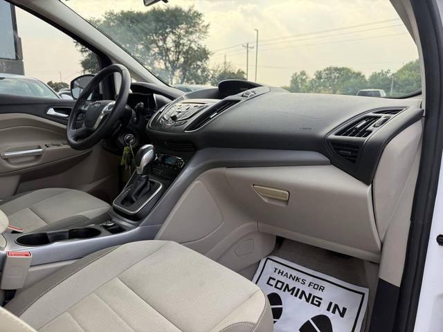 Photo of 2014 White Ford C-Max Hybrid