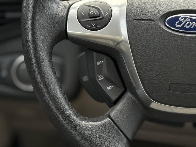 Photo of 2014 White Ford C-Max Hybrid